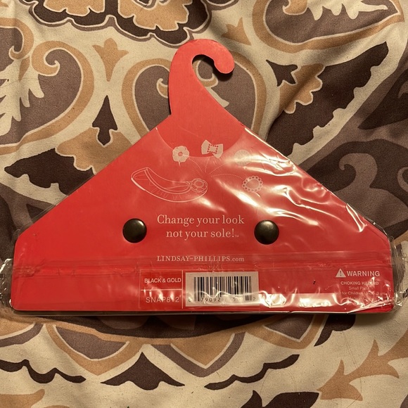 Brand New Lindsay Phillips Interchangeable Snaps - Picture 2 of 2